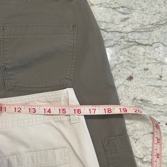 Lee Riders Capris. Size 12 M. - Picture 2 of 5